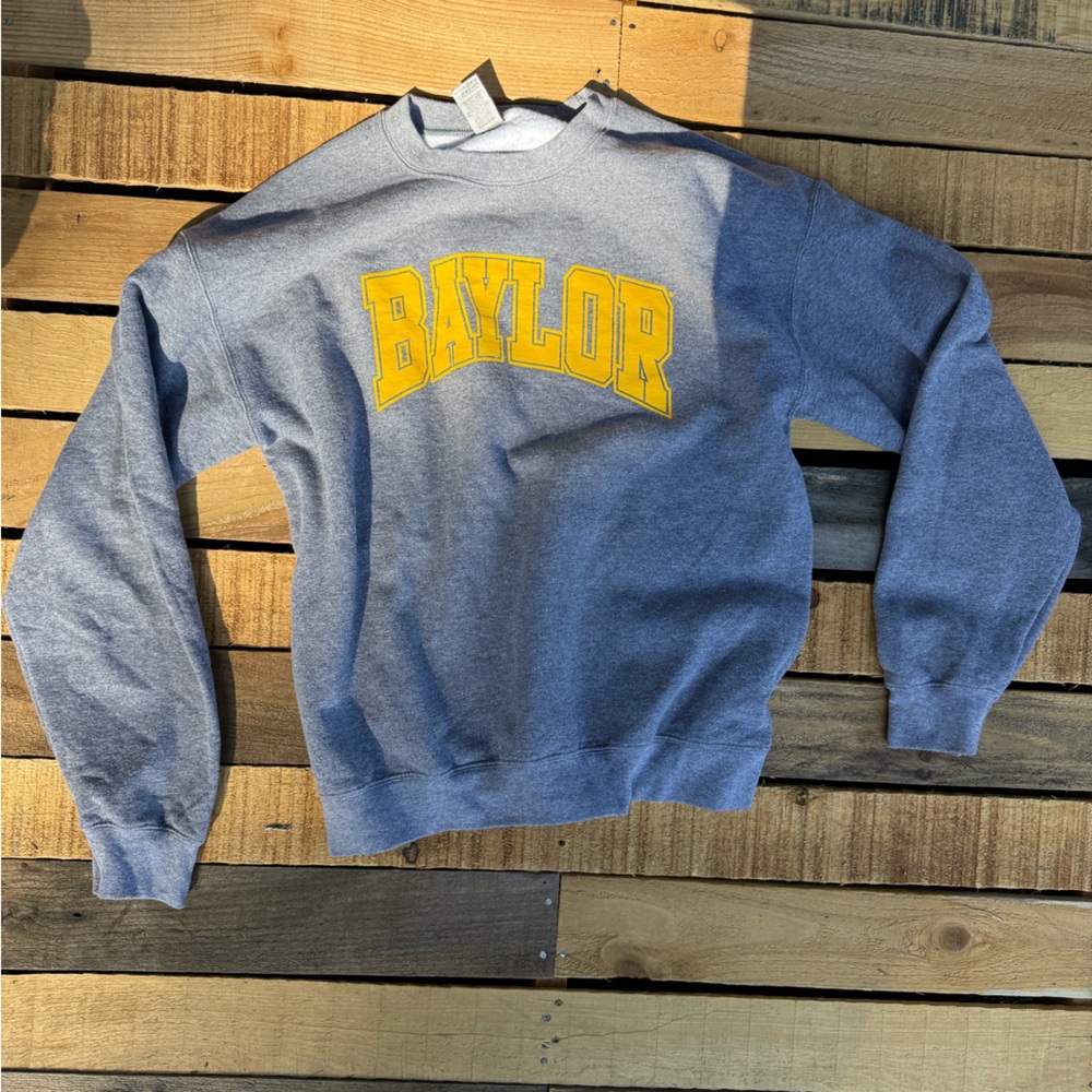 Gildan Gray Sweatshirt